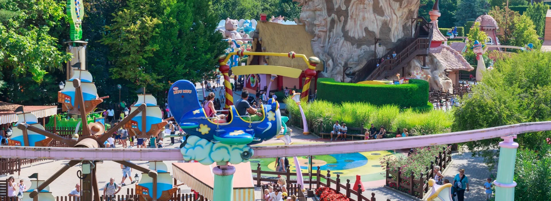 Gardaland und Umgebung